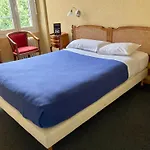 De Champagne Отель 2*