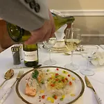 De Champagne Отель