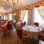 De Champagne Отель 2*