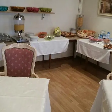 Ξενοδοχείο De Champagne Saint-Dizier