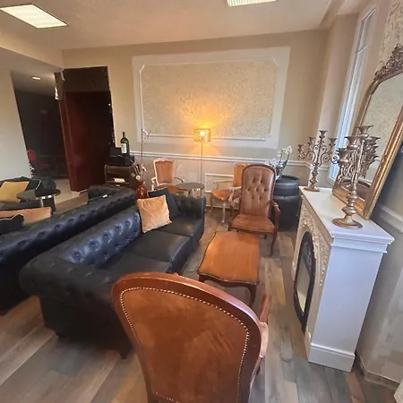 De Champagne Hotel