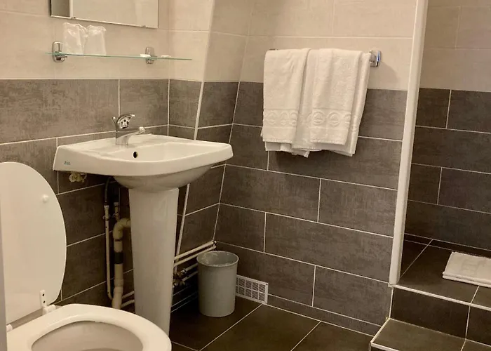 De Champagne Hotel 2*