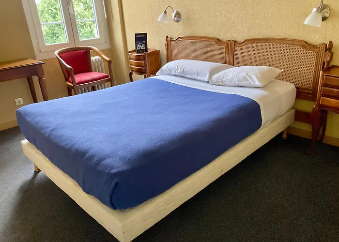 De Champagne Hotel 2*