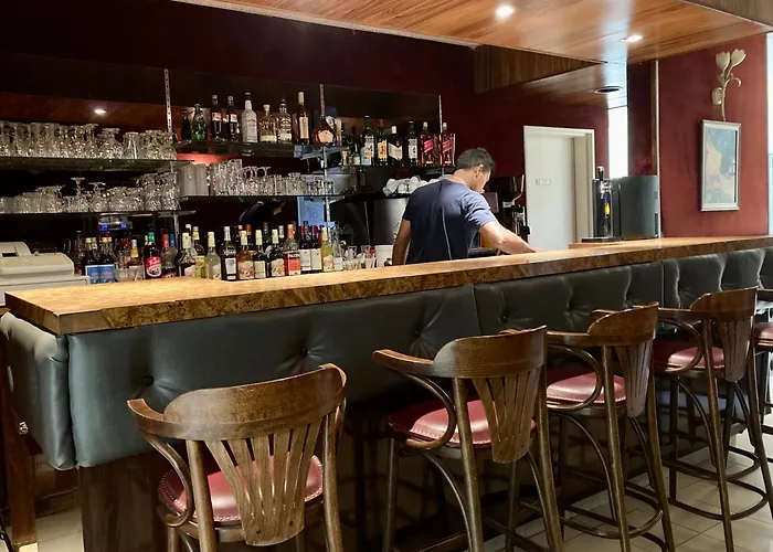 De Champagne Hotel 2*